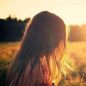 肉色丝袜细高跟的尤物娇妻
